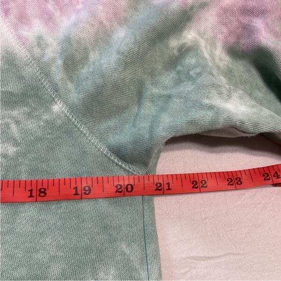 Old Navy Tie Dye Multi-color Crewneck Sweatshirt Size M, Used - Picture 3 of 11